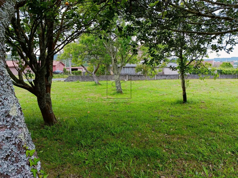 Casa en sedes con bodega y terreno en sedes, narón