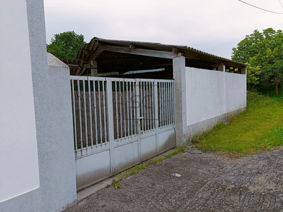 Casa en sedes con bodega y terreno en sedes, narón