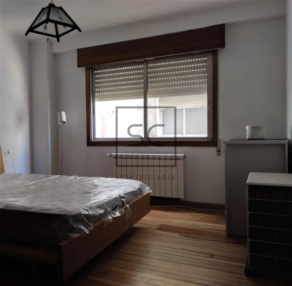 Piso amplio con ascensor, garaje y trastero en milladoiro, ames