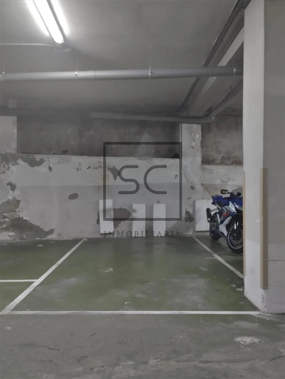 Piso amplio con ascensor, garaje y trastero en milladoiro, ames