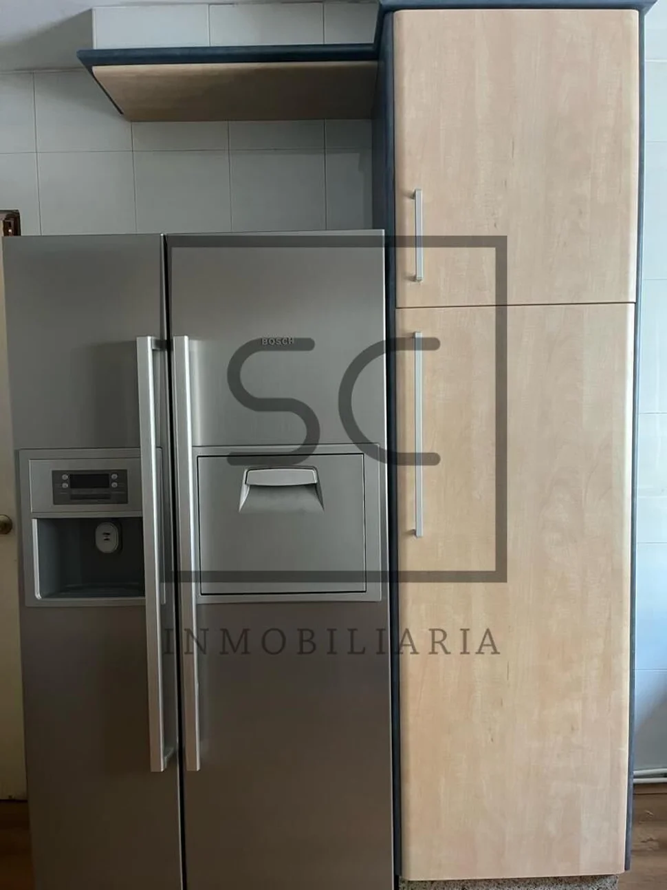 Piso amplio con ascensor, garaje y trastero en milladoiro, ames