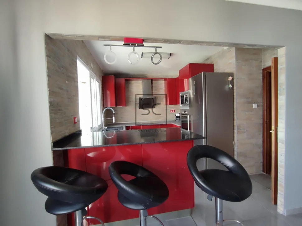 Potente 3º sin ascensor