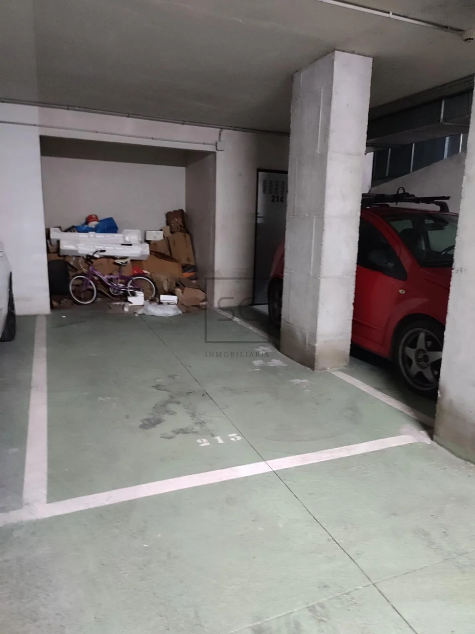 Amplio piso con terraza cubierta en jubia, narón