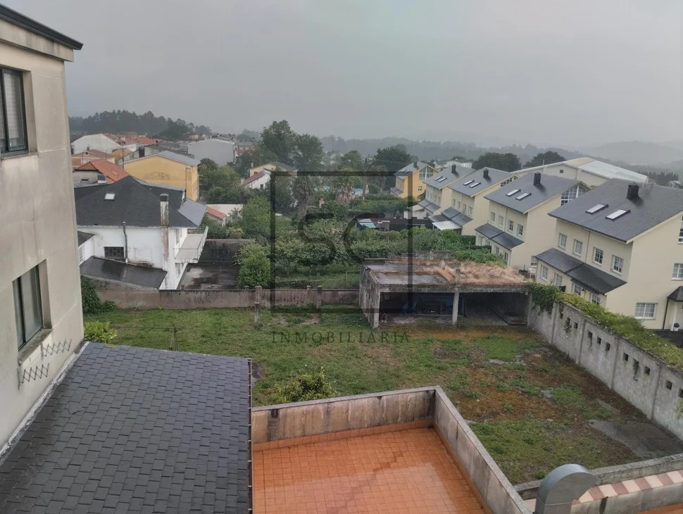 Ático con ascensor y garaje en guísamo, bergondo