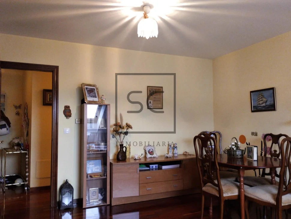 Ático con ascensor y garaje en guísamo, bergondo