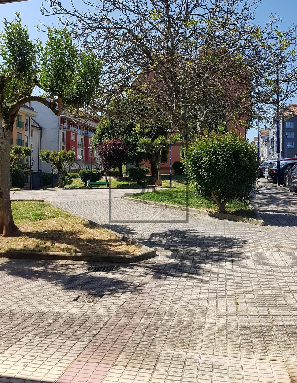 Piso exterior con ascensor en o burgo
