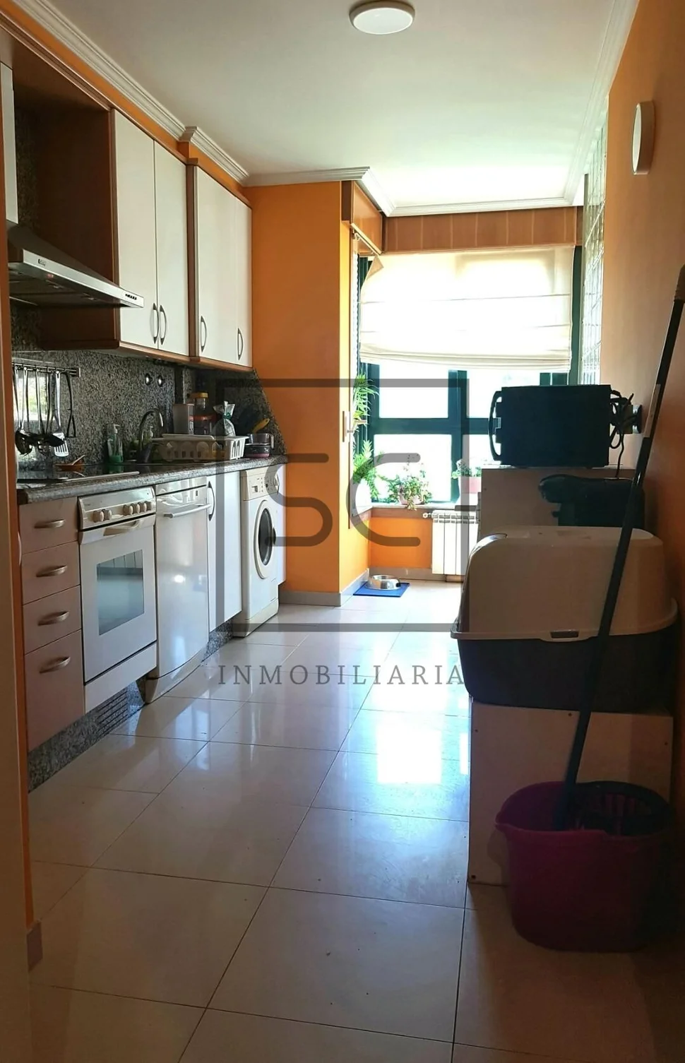 Piso exterior con ascensor en o burgo