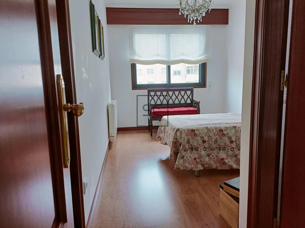 Luminoso piso en porta nova, ferrol