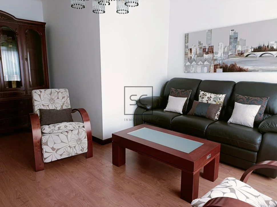 Luminoso piso en porta nova, ferrol