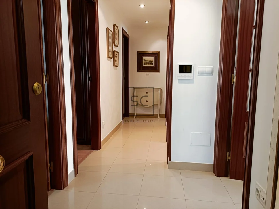 Luminoso piso en porta nova, ferrol