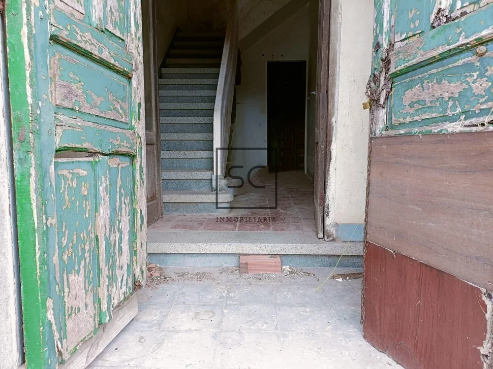 Casa para reformrcon vistas en canido, ferrol