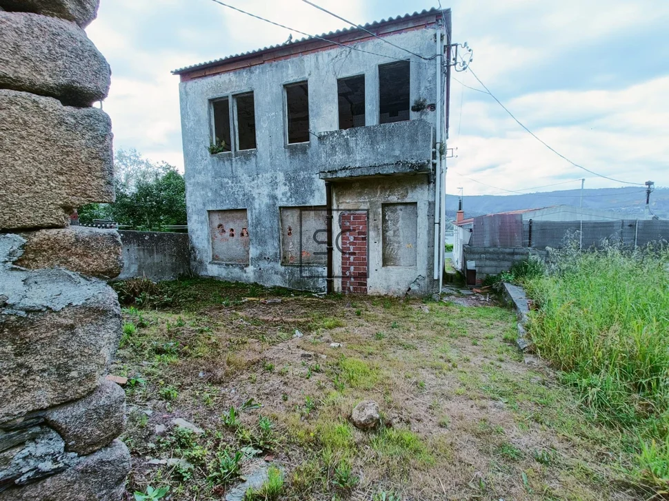 Casa para reformrcon vistas en canido, ferrol