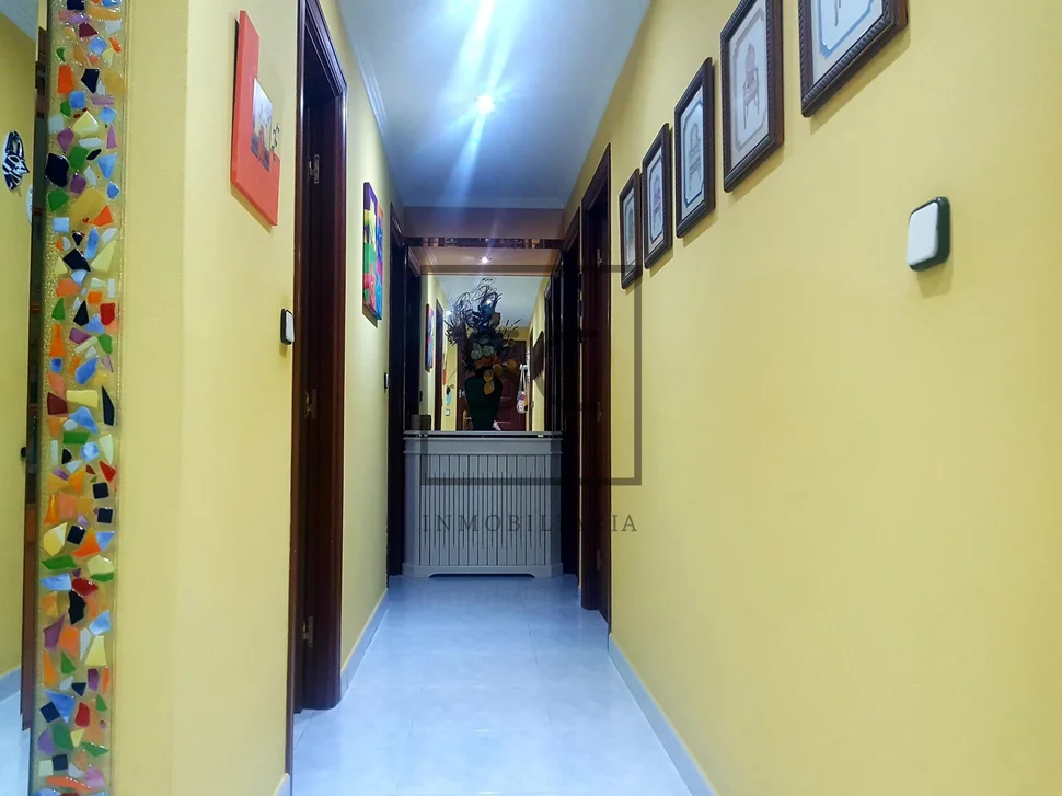 Luminoso piso con terraza y barbacoa en vilaboa, culleredo