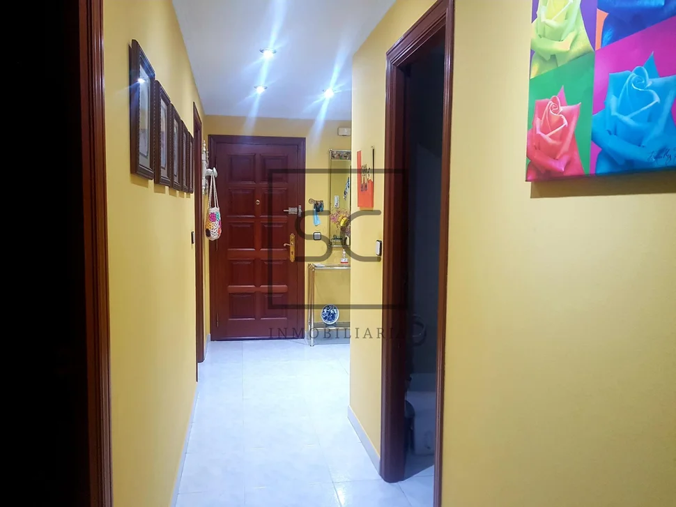 Luminoso piso con terraza y barbacoa en vilaboa, culleredo