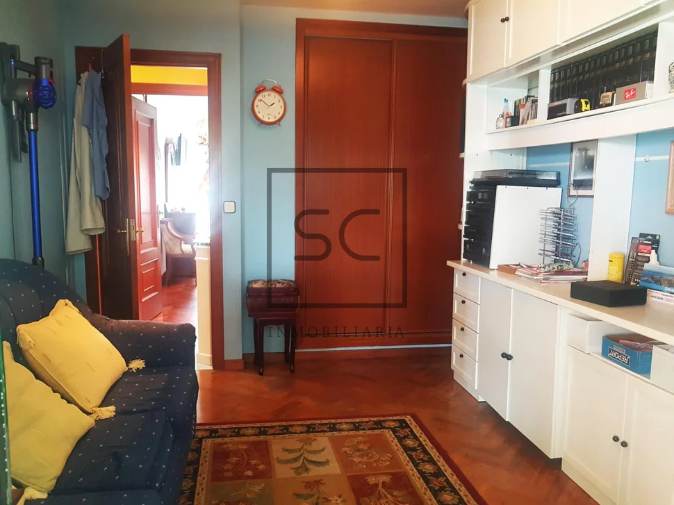 Luminoso piso con terraza y barbacoa en vilaboa, culleredo