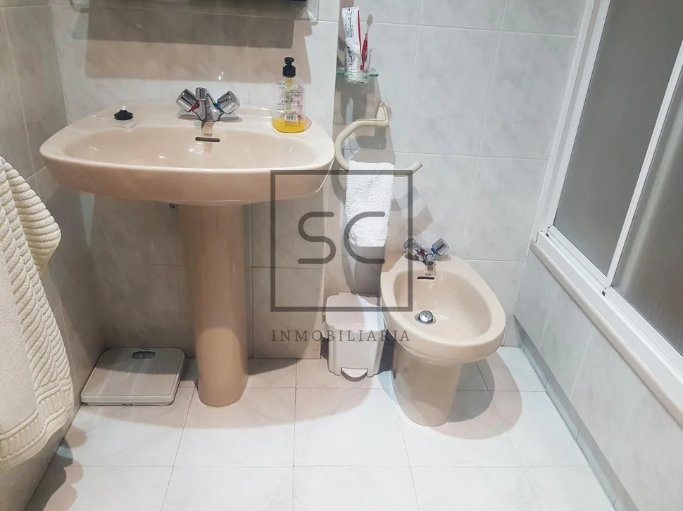 Luminoso piso con terraza y barbacoa en vilaboa, culleredo