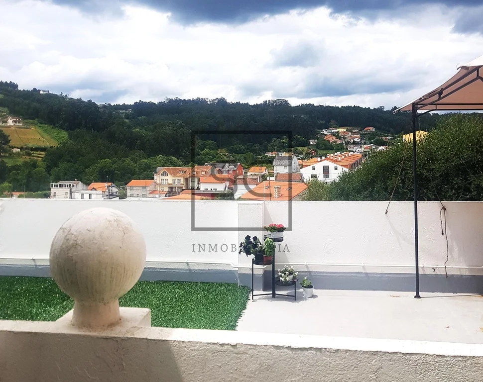 Luminoso piso con terraza y barbacoa en vilaboa, culleredo