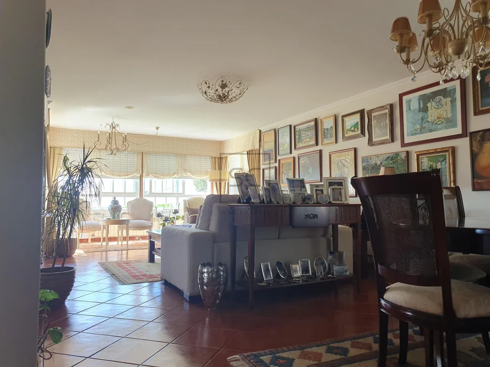 Chalet con piscina, barbacoa y garaje en 0 tres, vilrmaior