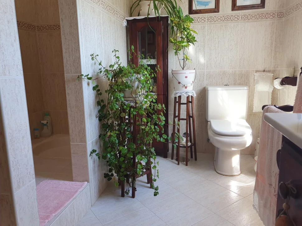 Chalet con piscina, barbacoa y garaje en 0 tres, vilrmaior