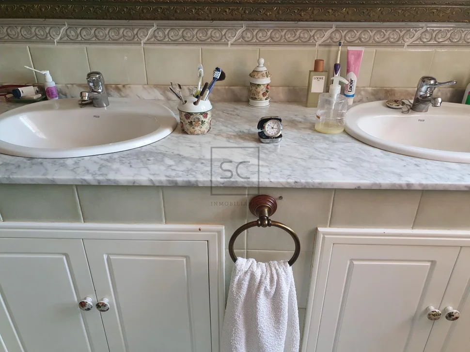 Chalet con piscina, barbacoa y garaje en 0 tres, vilrmaior