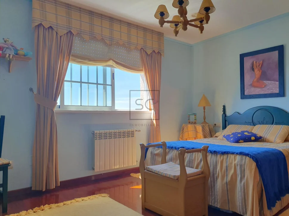 Chalet con piscina, barbacoa y garaje en 0 tres, vilrmaior