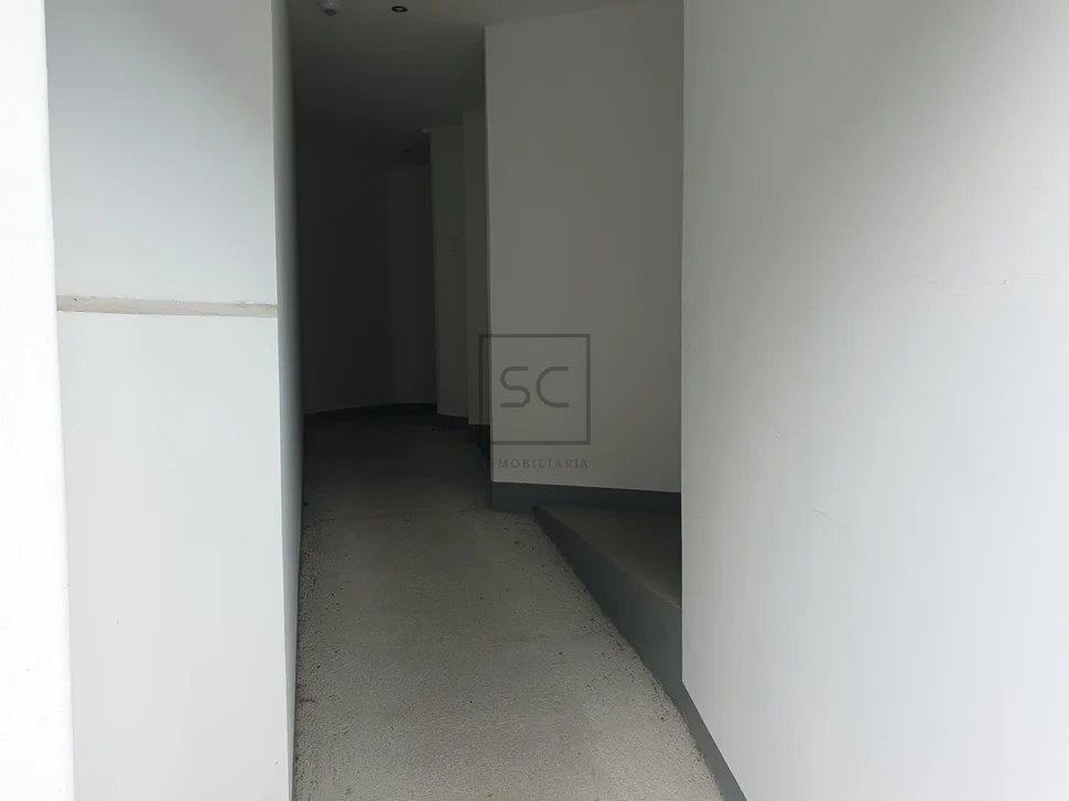 Amplio piso con plaza de garaje en fene, fene