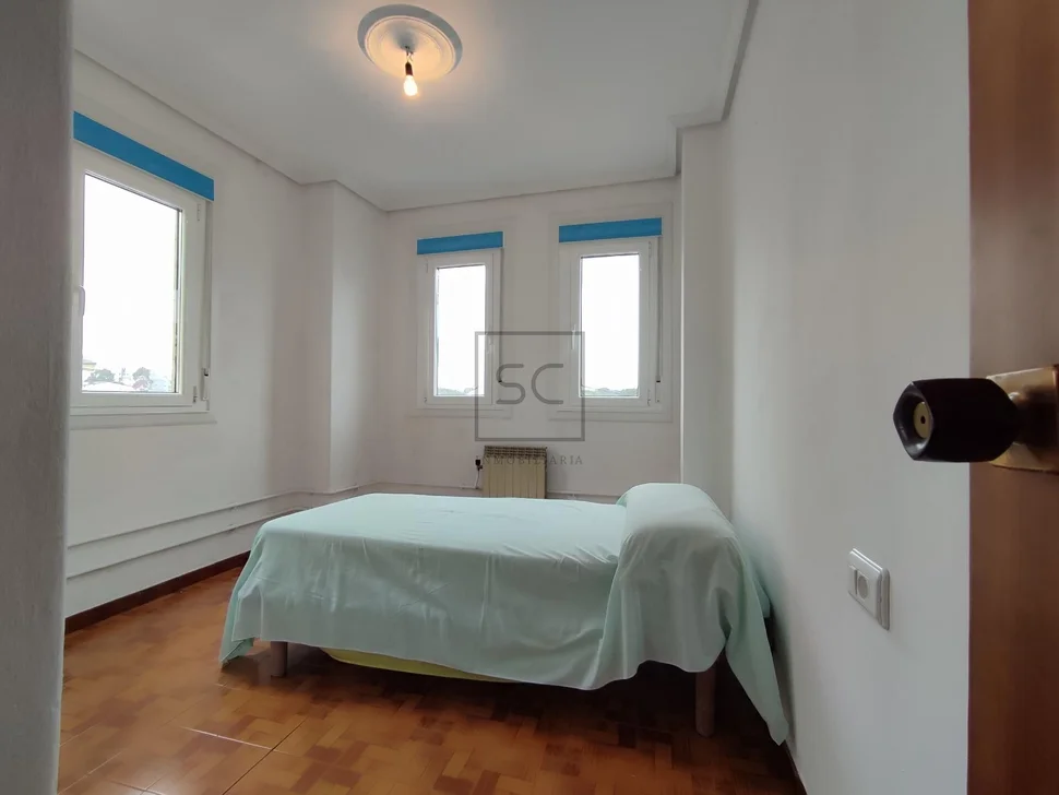 Amplio 2º sin ascensor en frexeiro, narón