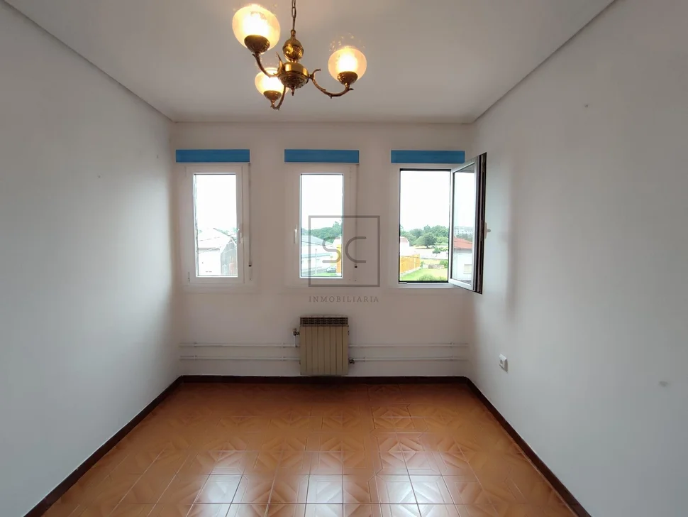 Amplio 2º sin ascensor en frexeiro, narón