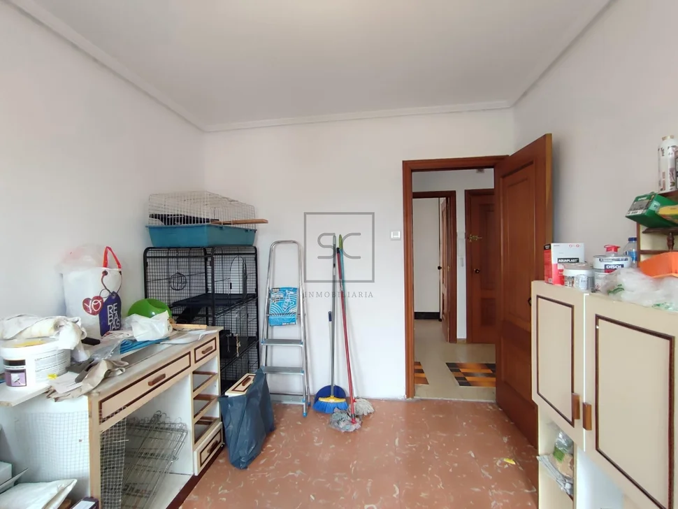 Amplio 2º sin ascensor en frexeiro, narón