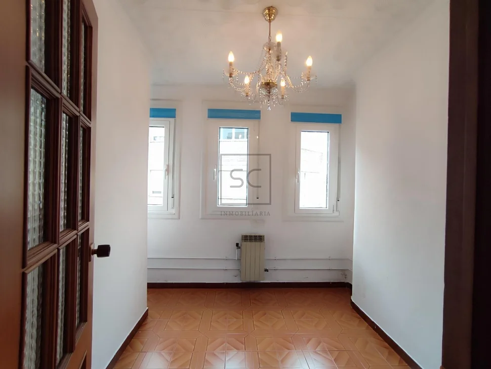 Amplio 2º sin ascensor en frexeiro, narón