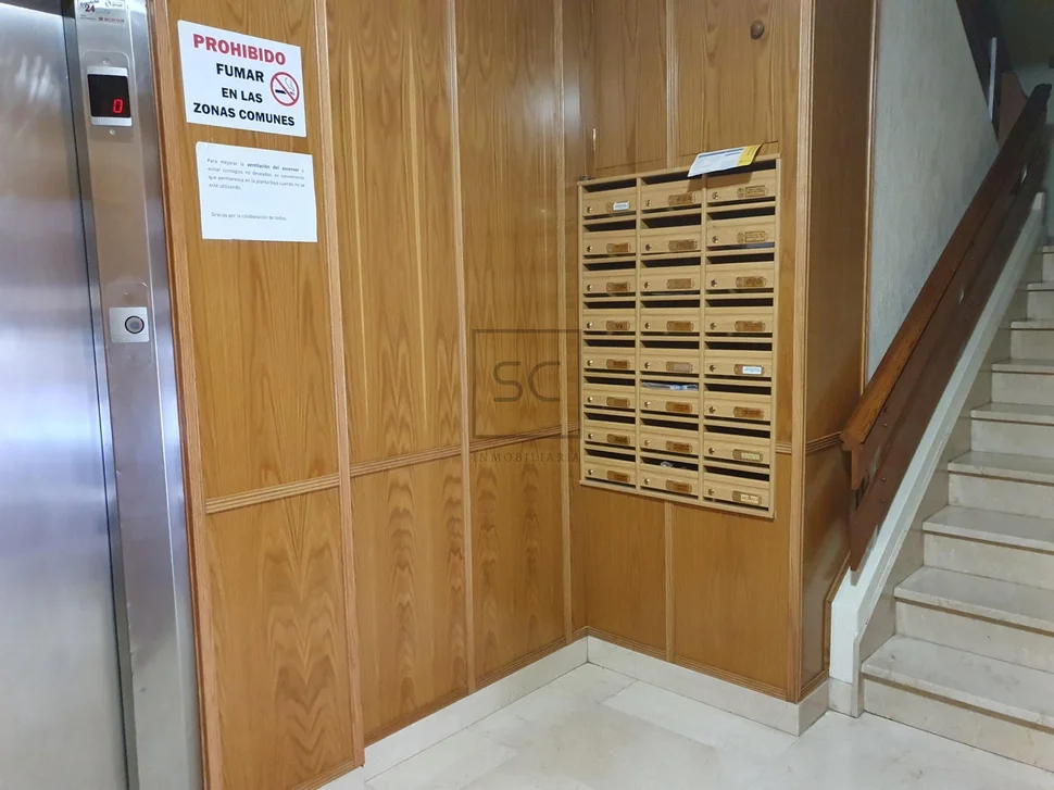 Piso con plaza de garaje y trastero en ultramar, ferrol