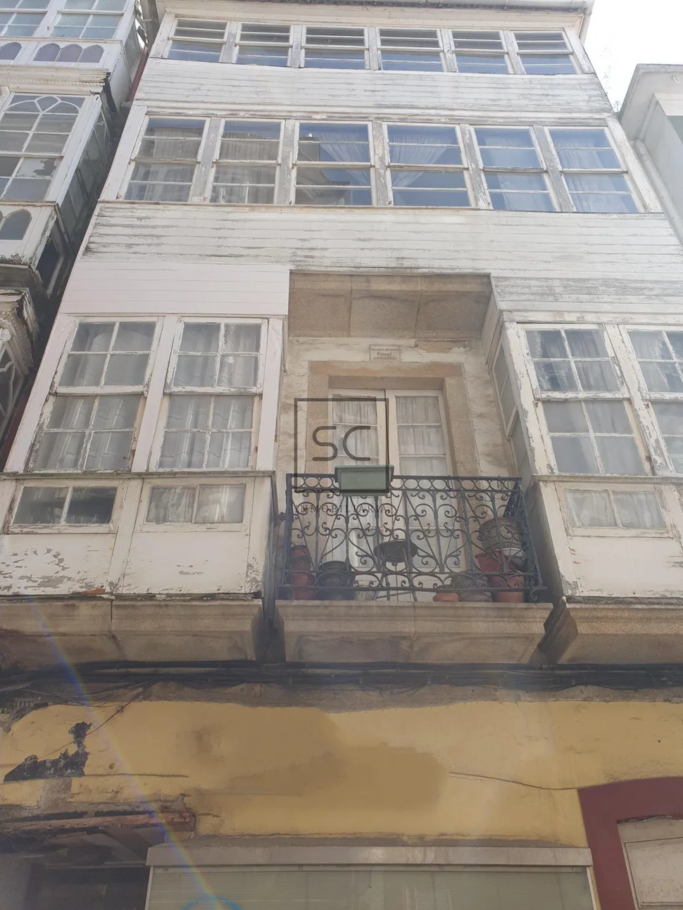 Edificio para reformar en puerto, ferrol