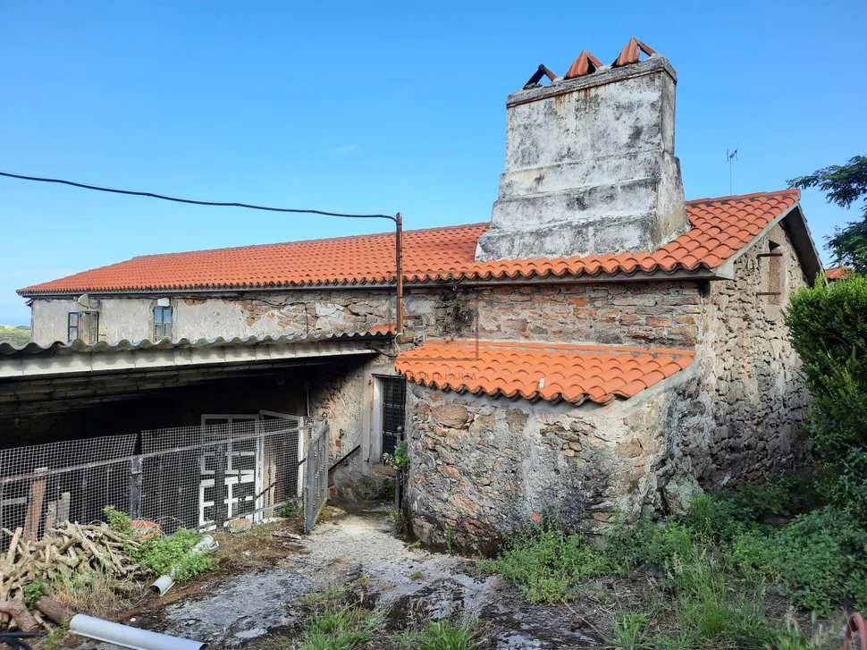 Casa rústica en o pieiro (doniños)