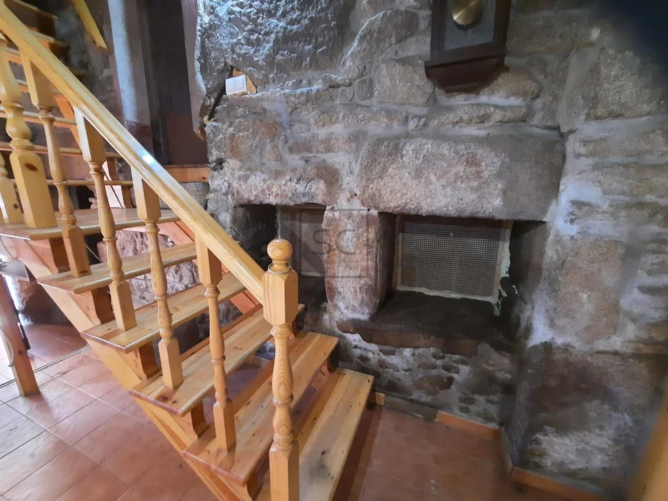 Casa rústica en o pieiro (doniños)