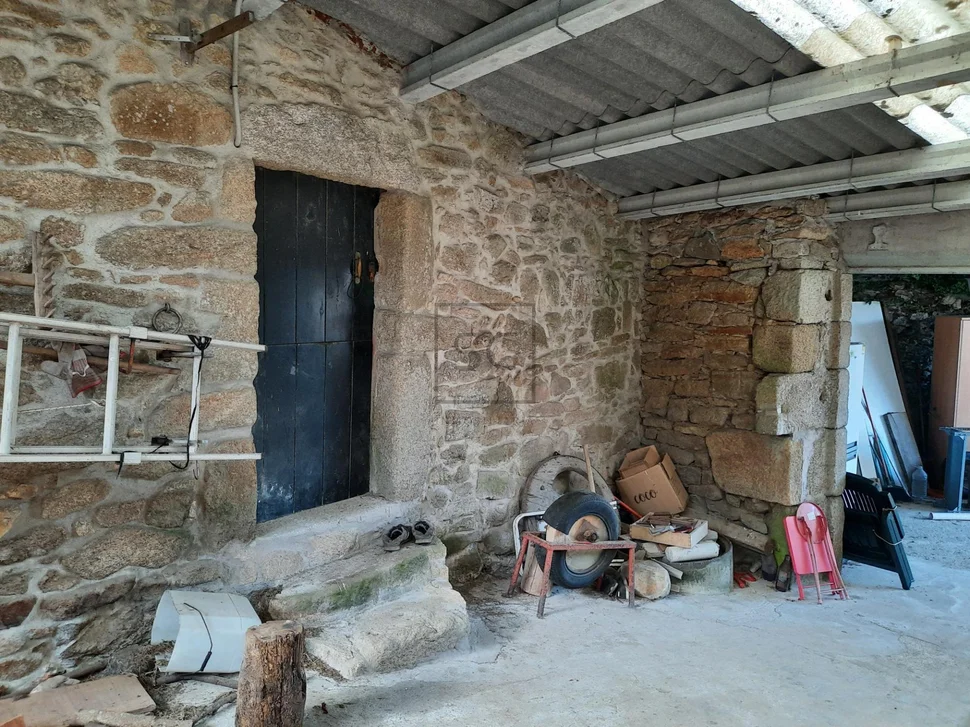 Casa rústica en o pieiro (doniños)