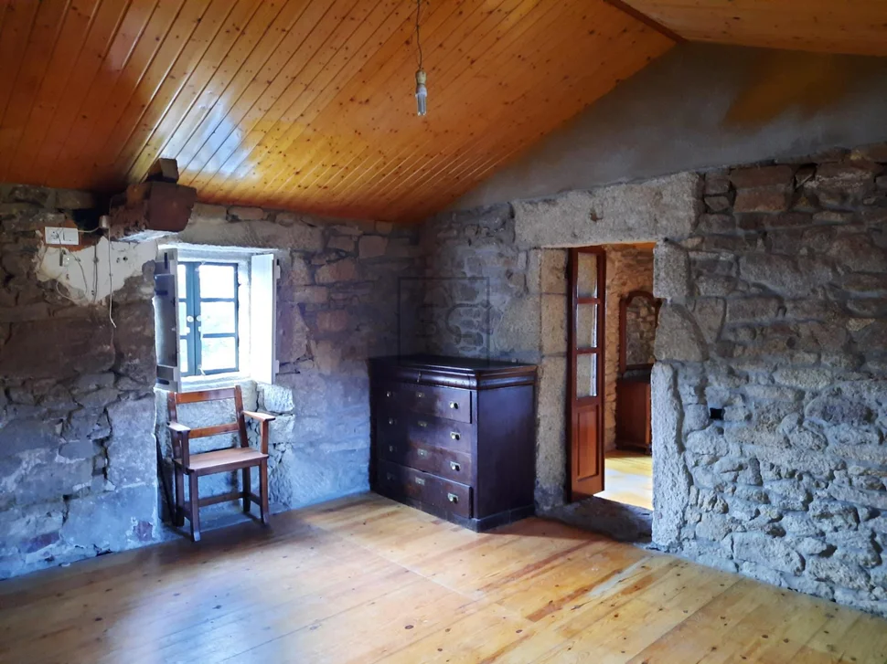 Casa rústica en o pieiro (doniños)