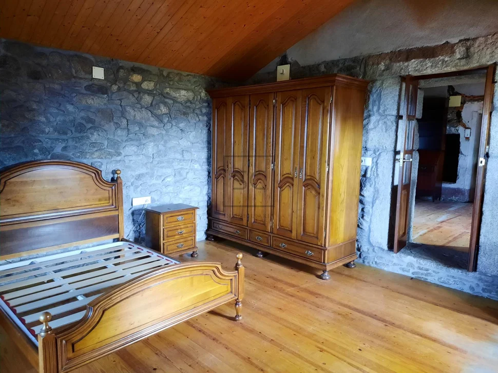 Casa rústica en o pieiro (doniños)