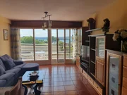 Pareado con vistas al mar