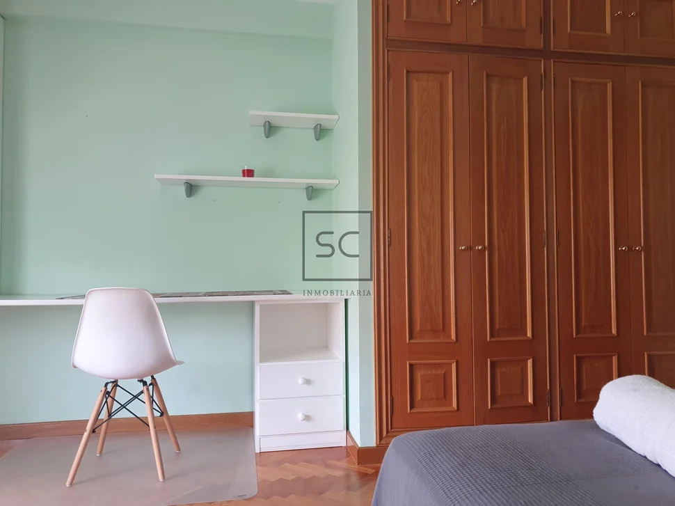 Pareado con vistas al mar