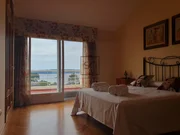 Pareado con vistas al mar