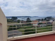 Pareado con vistas al mar