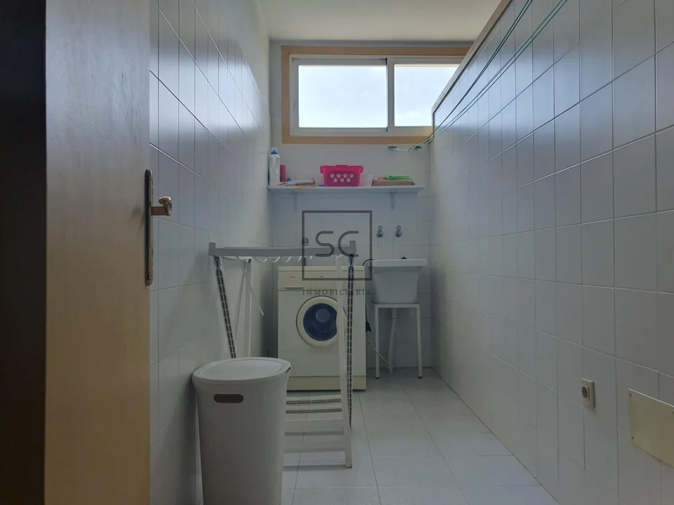 Pareado con vistas al mar