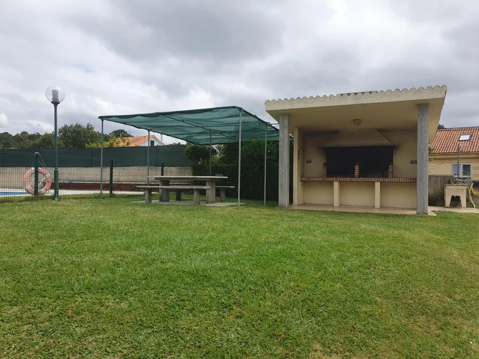 Pareado con vistas al mar