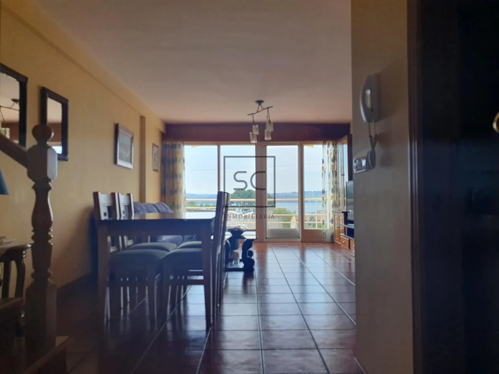 Pareado con Vistas al Mar