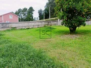 Casa en pedroso con galería y tres habitaciones