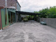 Casa en pedroso con galería y tres habitaciones