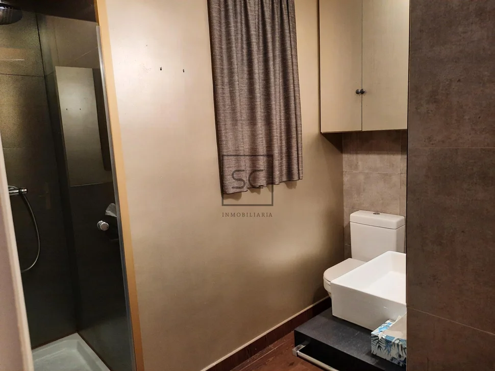 Espectacular piso en plaza de españa (ferrol)