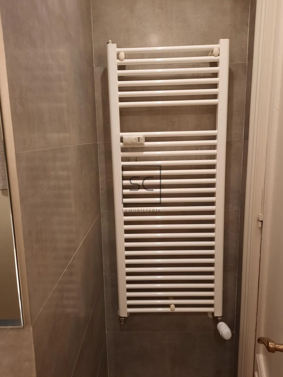 Espectacular piso en plaza de españa (ferrol)