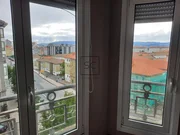 Espectacular piso en plaza de españa (ferrol)