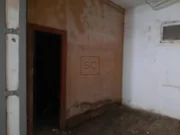 Local comercial o almacen en calle transitada